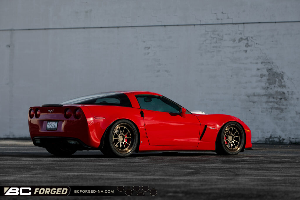 JAMES’ CORVETTE C6 Z06 – 19″ LE10 (BRONZE) - BC Forged NA