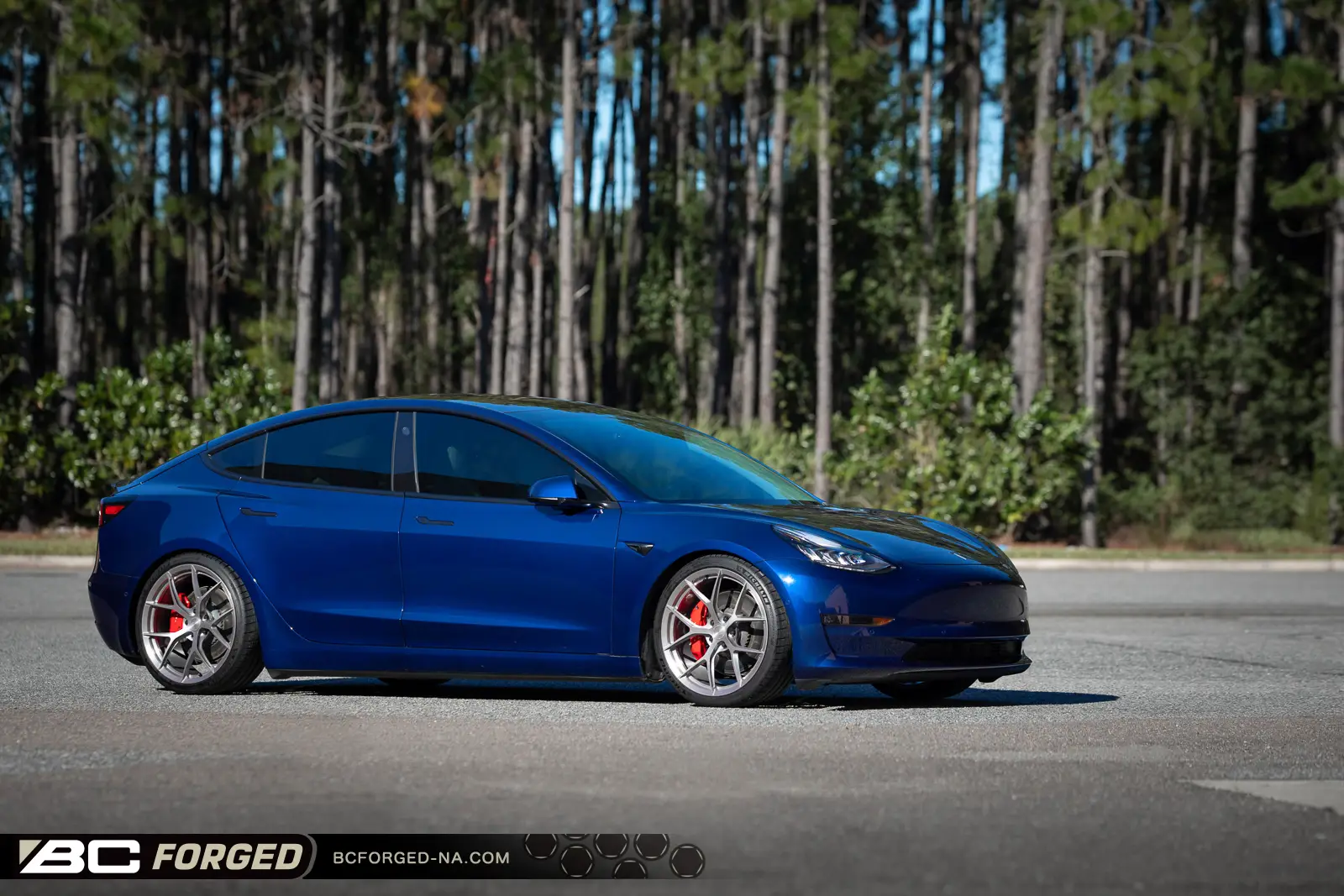 alex-tesla-model-3-kl01-00005.webp